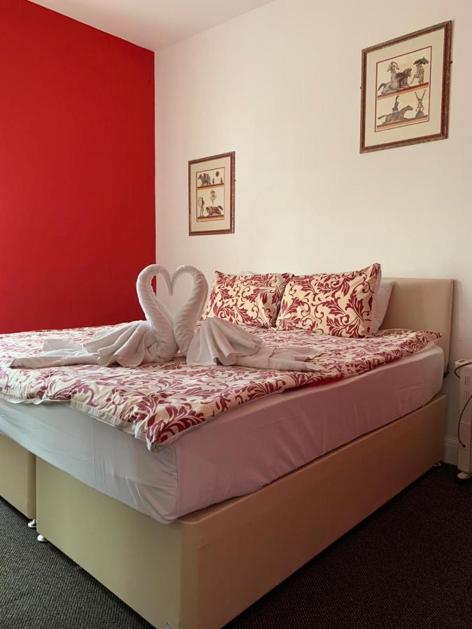 Heathrow Stay Hounslow Dış mekan fotoğraf