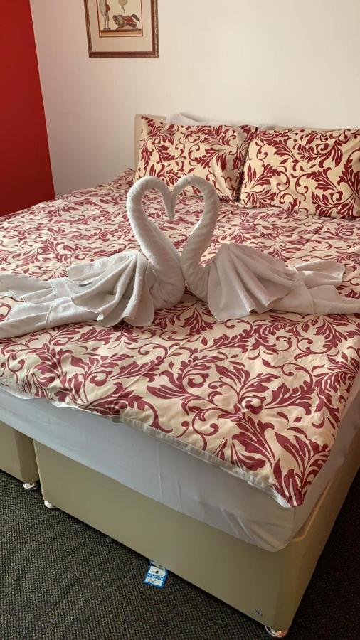Heathrow Stay Hounslow Dış mekan fotoğraf