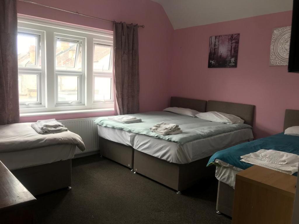 Heathrow Stay Hounslow Dış mekan fotoğraf